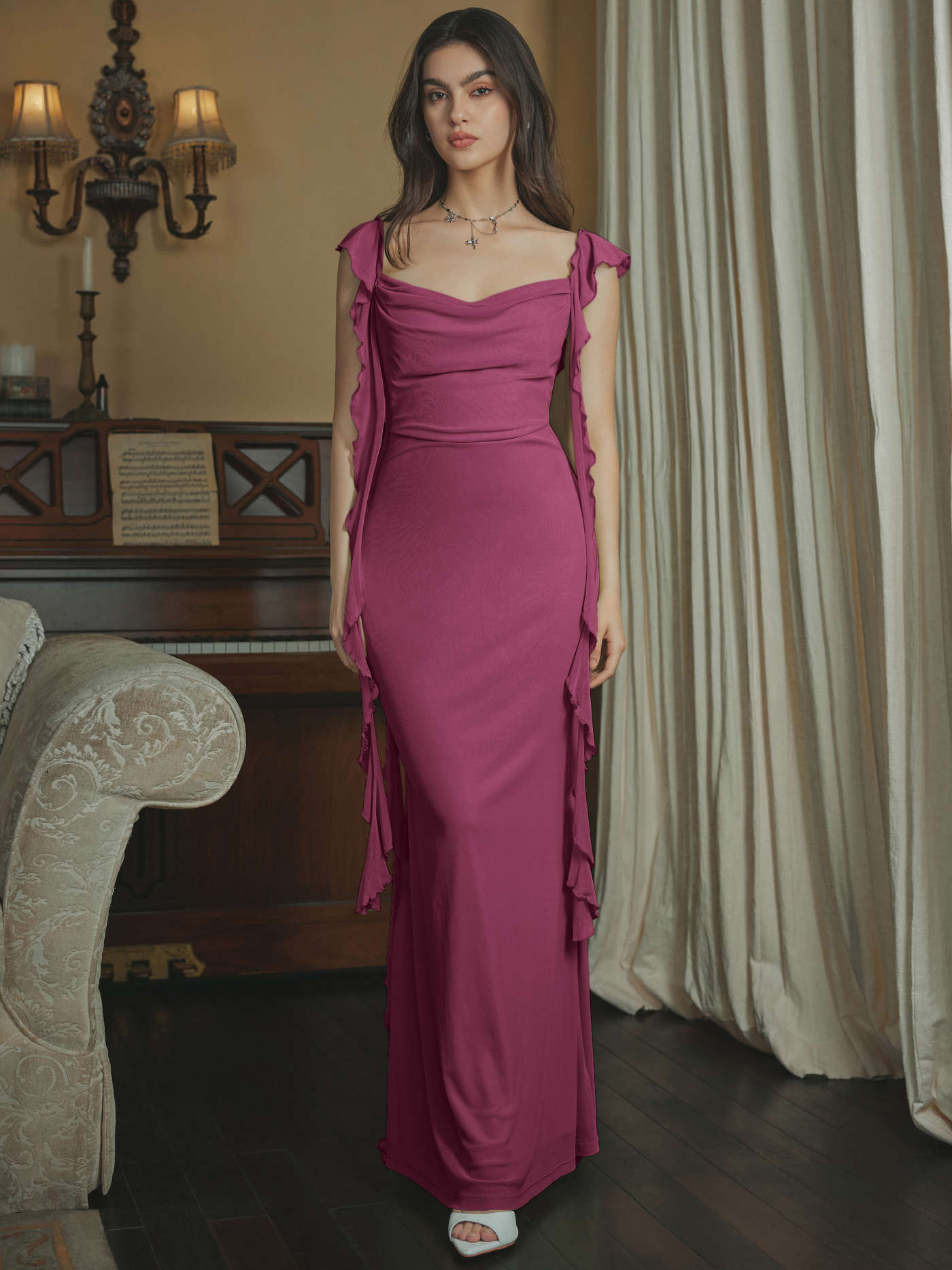 Yoinko - Maxikleid mit Mesh und Rüschensaum
