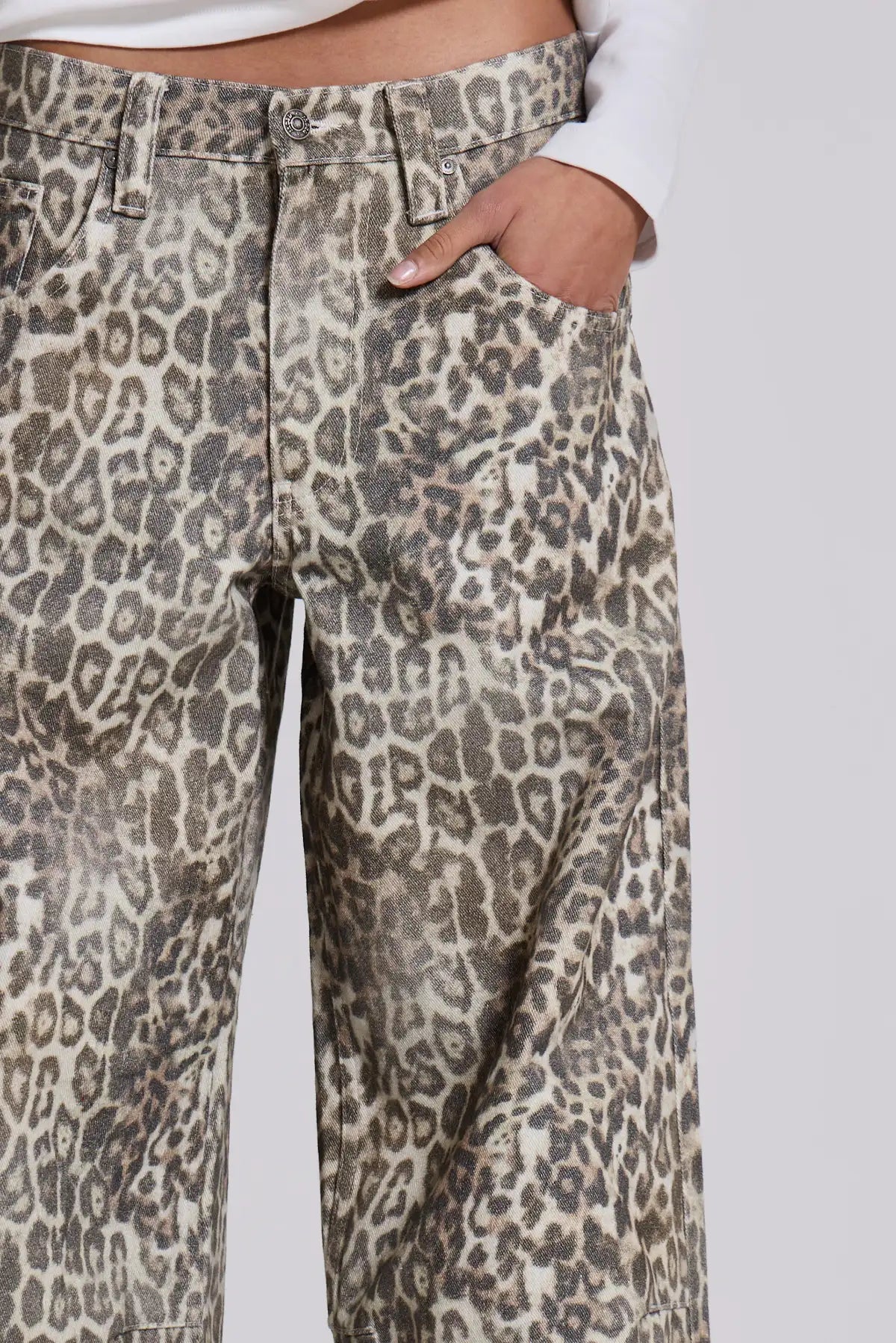 Yoinko - Leopard Fade Colossus Jeans